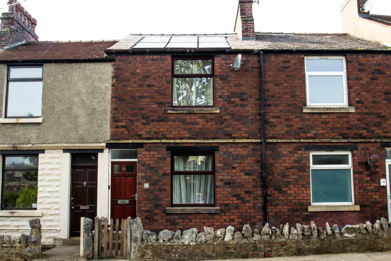 Peaceful House In The Centre Of City Lancaster Esterno foto
